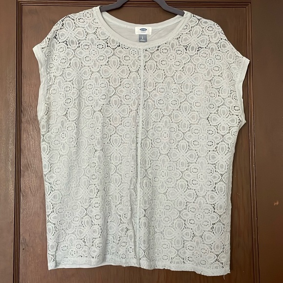 Fabulous grey lace tshirt! Dress it up or down! - Picture 1 of 5